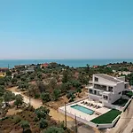 Opsis 4* يميناريا