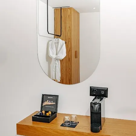 Opsis Aparthotel *