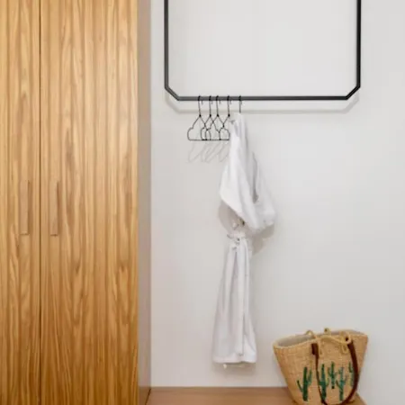 Opsis Hotel apartamentowy 4*